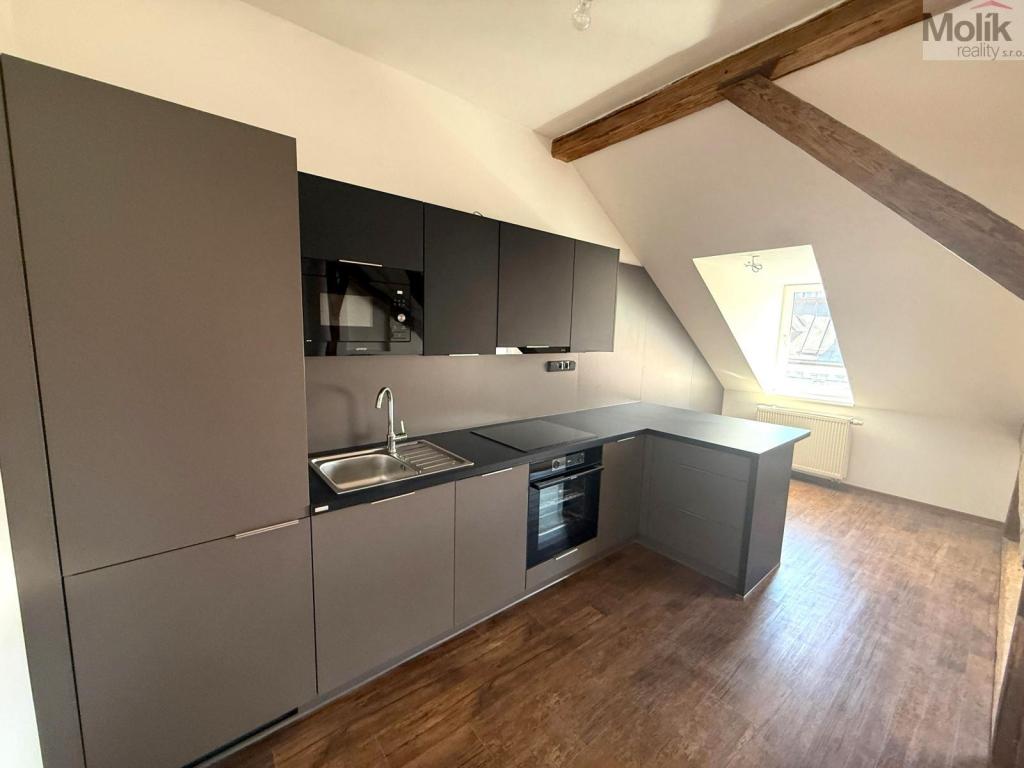 Pronájem bytu 2+kk 72 m2