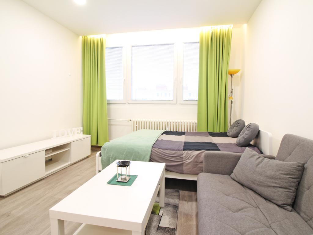 1-room apartment for rent · 23 m² · Brno — 532 €/mo