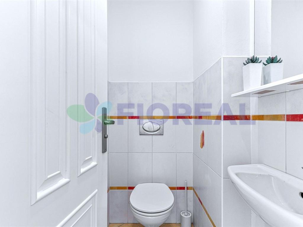 Pronájem bytu 5+1 230 m2, Praha – náhled fotky 24