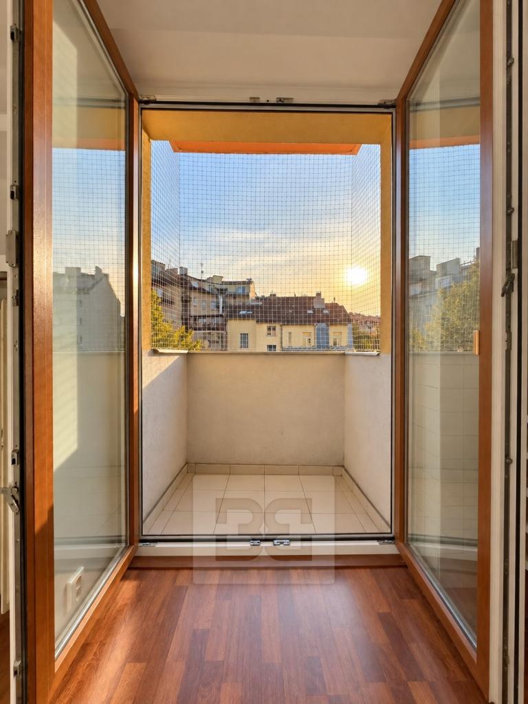 Pronájem bytu 2+1 57 m2