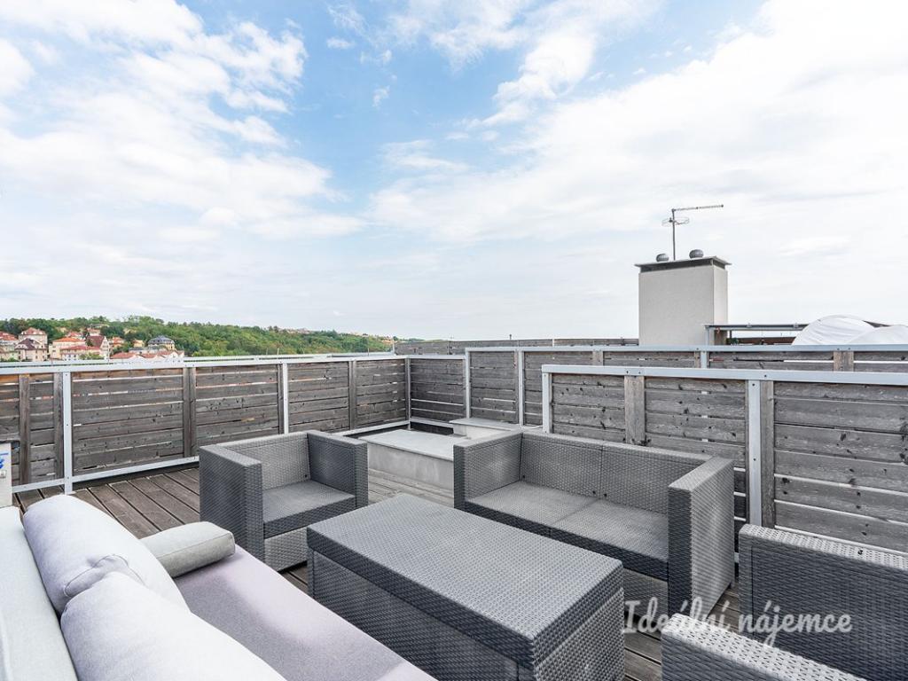 Pronájem bytu 1+kk 40 m2
