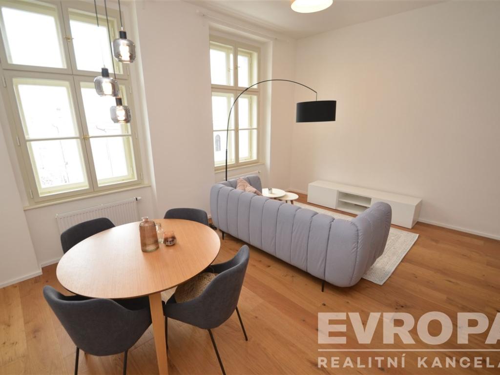 Pronájem bytu 2+kk 55 m2