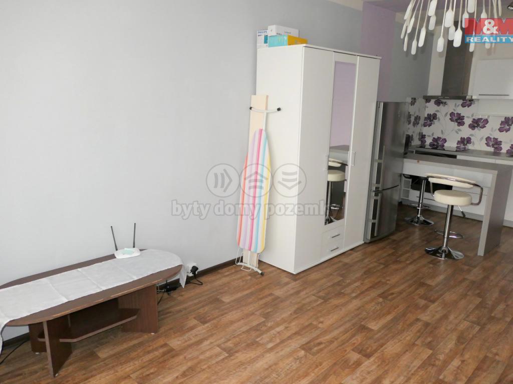 Pronajem bytu 1+kk 35 m2