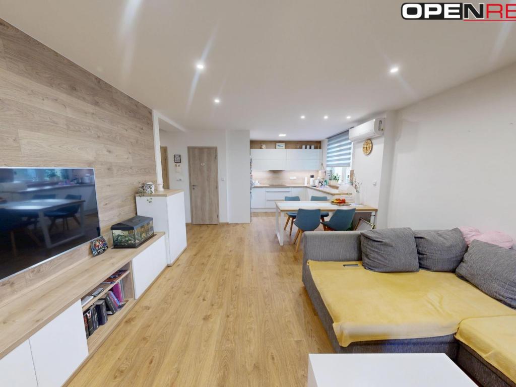 Prodej bytu 3+1 86 m2, Strážnice – náhled fotky 2