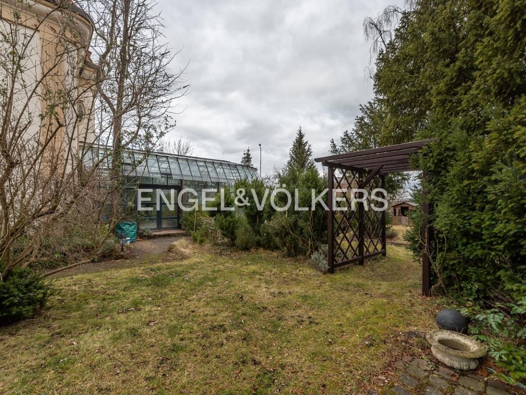 Pronájem bytu 4+1 150 m2, Praha – náhled fotky 12