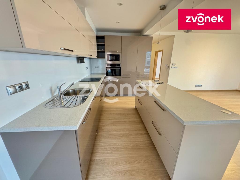 Pronájem bytu 3+kk 92 m2