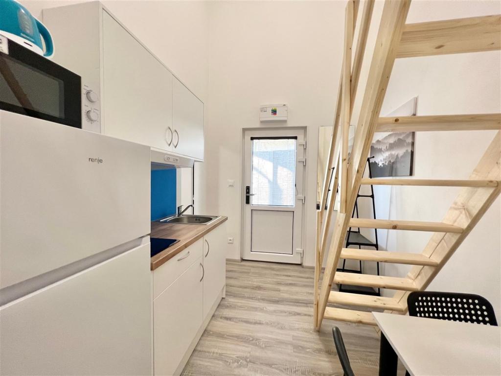 Pronájem bytu 2+1 35 m2