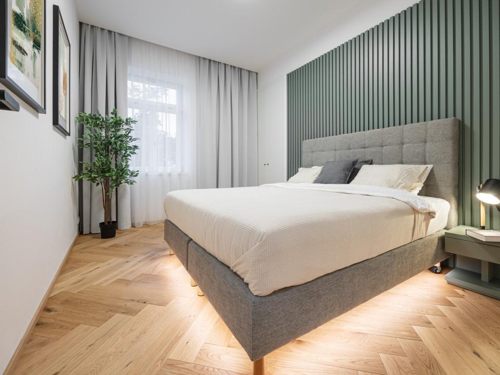 Pronájem bytu 4+kk 105 m2, Praha – náhled fotky 8