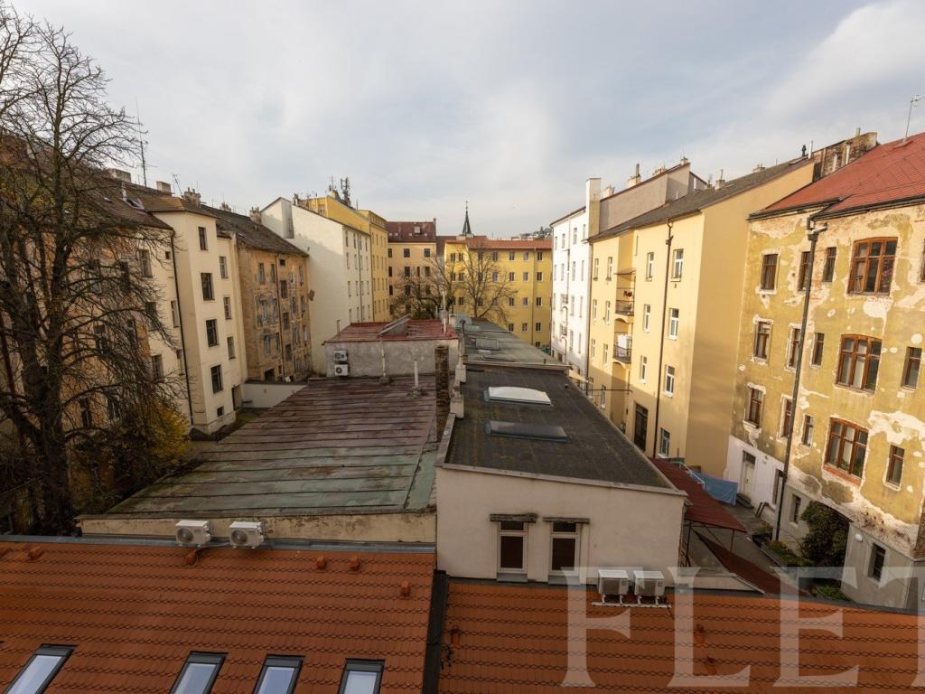 Pronájem bytu 2+1 66 m2, Praha – náhled fotky 11