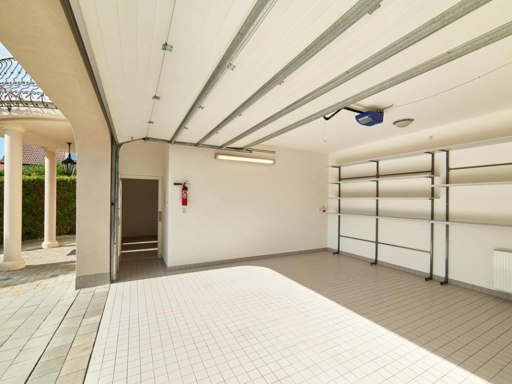 Pronájem domu 254 m2, Praha – náhled fotky 20