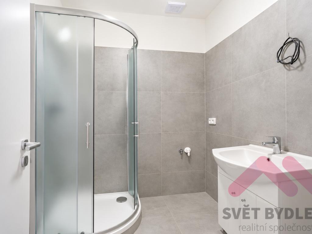 Pronájem bytu 3+1 65 m2, Praha – náhled fotky 9