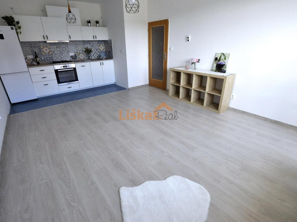 Pronájem bytu 2+kk 48 m2