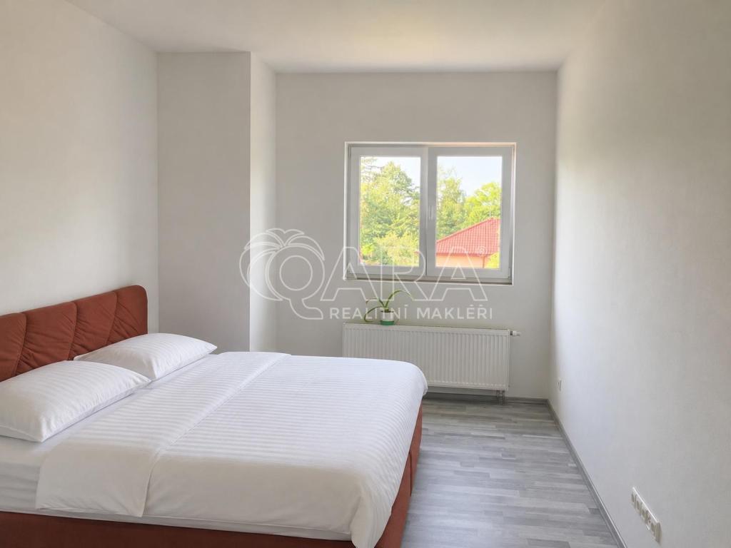 Pronájem bytu 4+kk 106 m2