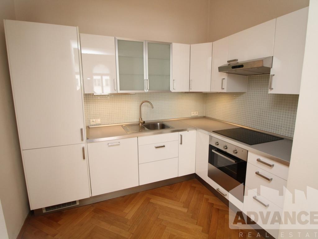 Pronájem bytu 3+kk 84 m2