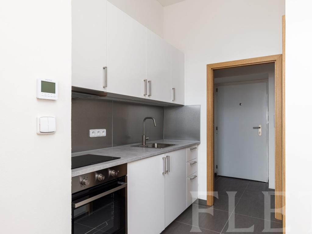 Pronájem bytu 1+kk 29 m2
