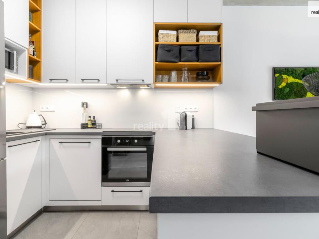 Pronájem bytu 3+kk 105 m2, Praha – náhled fotky 6