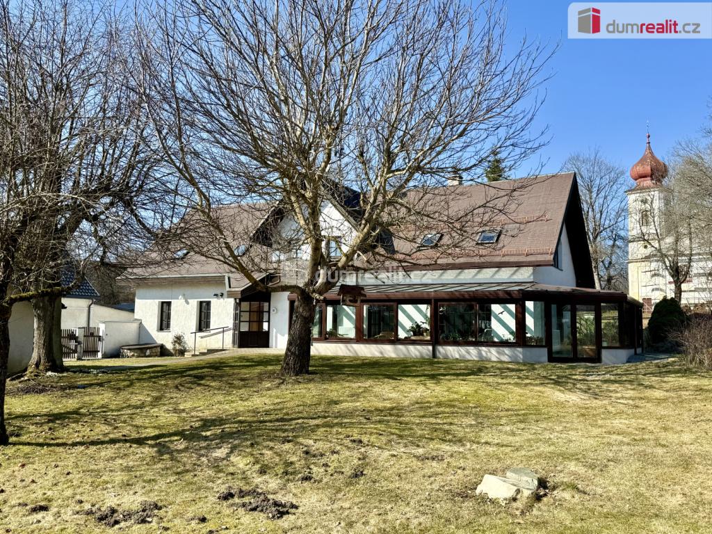 Prodej domu 380 m² – pohled 2