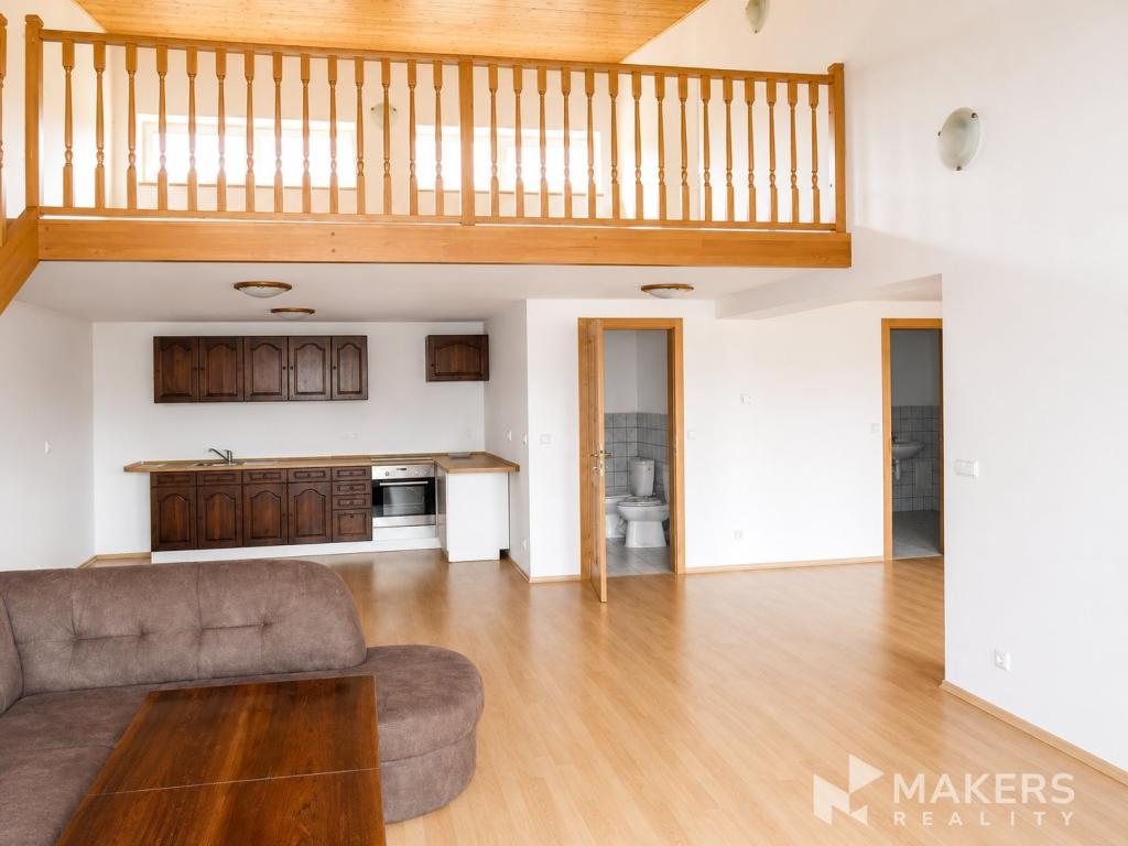 Pronájem bytu atypický 160 m2