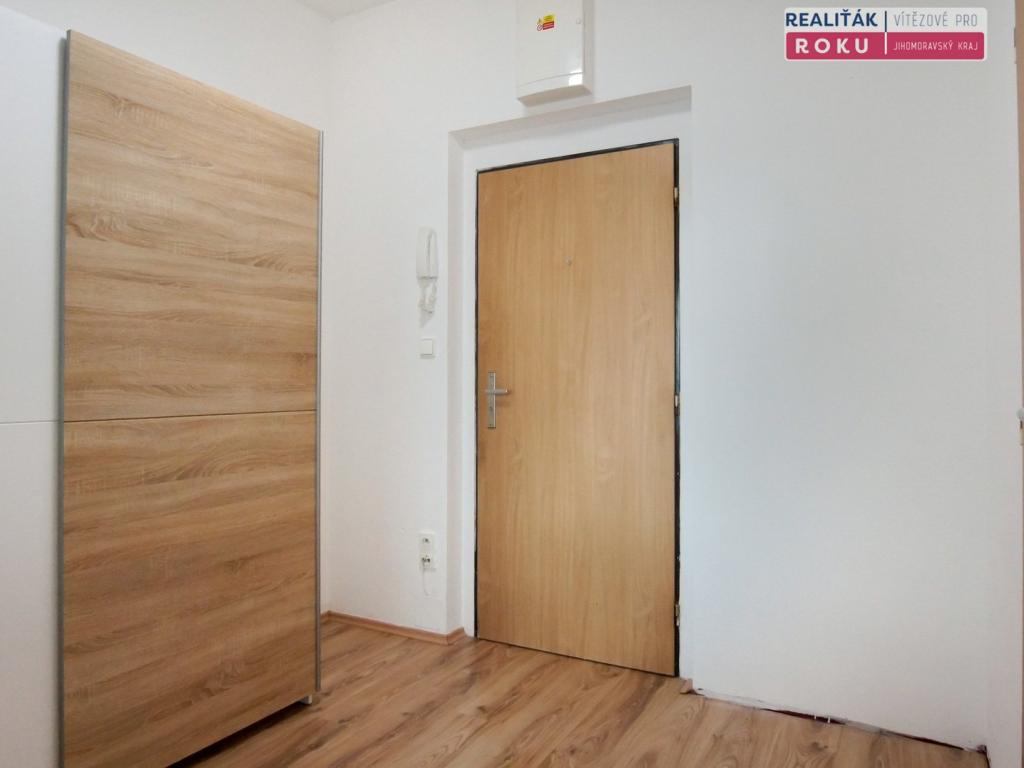 Pronájem bytu 2+kk 55 m2, Brno – náhled fotky 8
