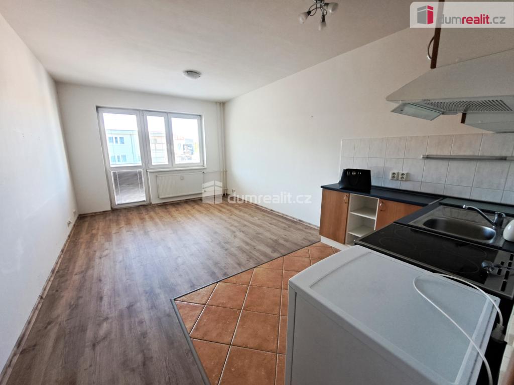 Pronájem bytu 1+kk 34 m2