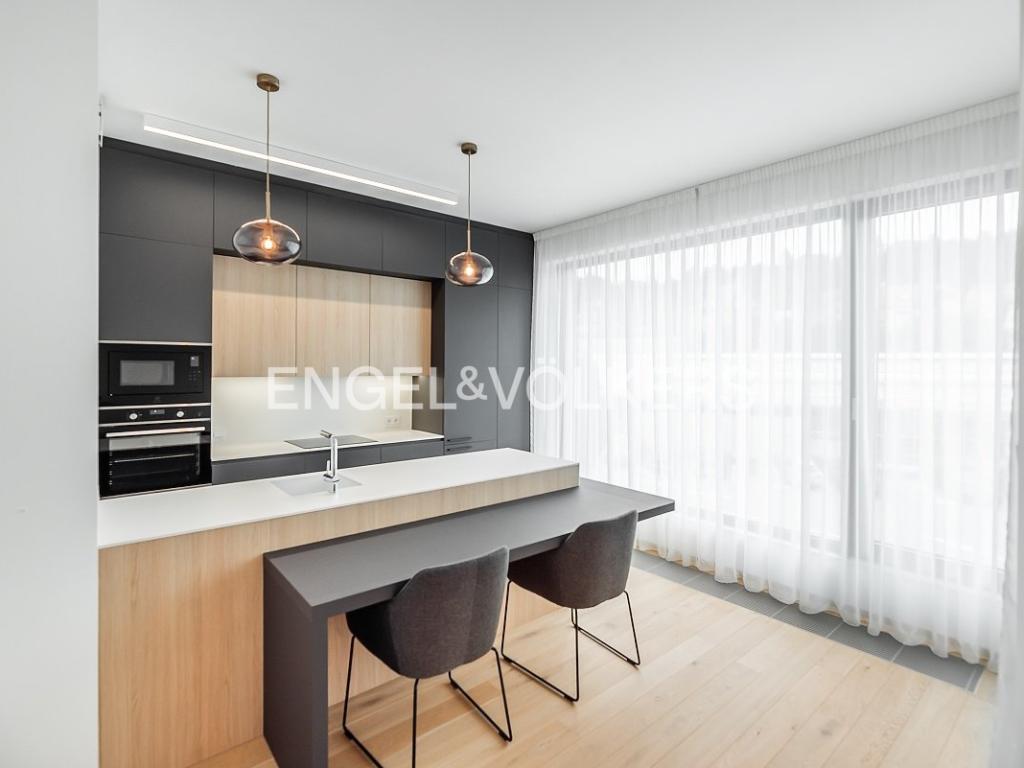 Pronájem bytu 2+kk 65 m2