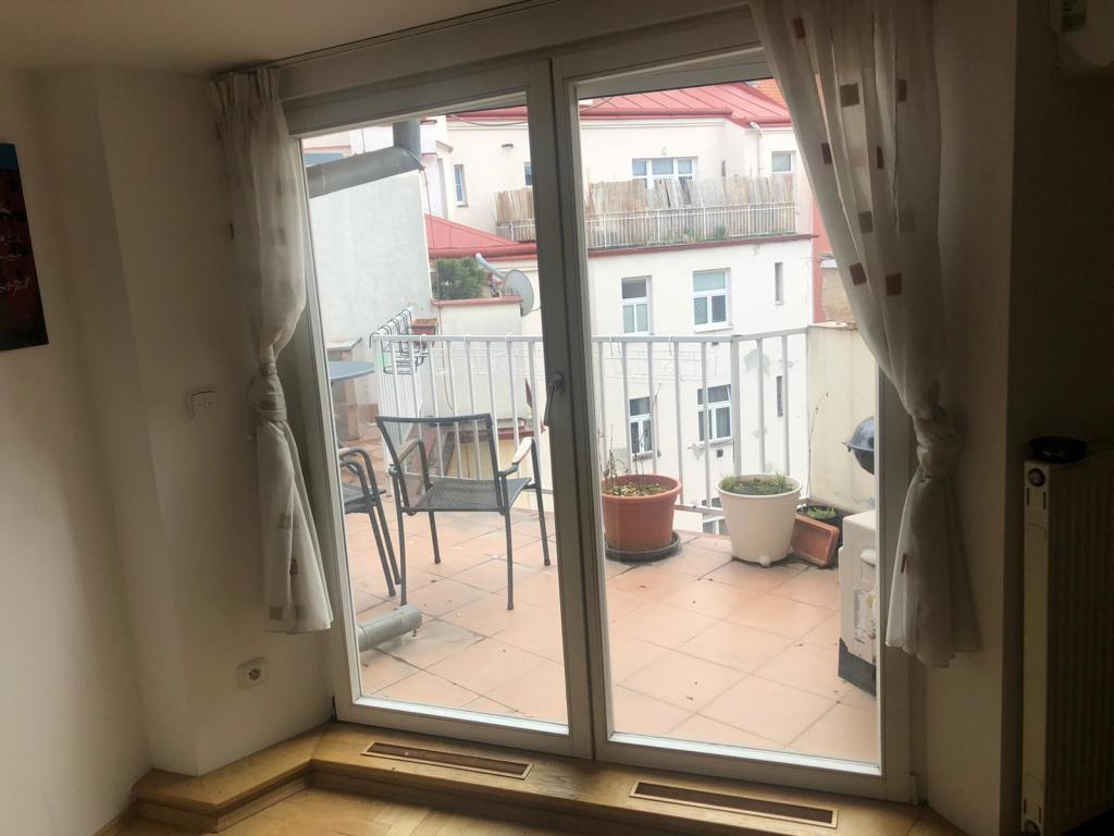 Spolubydleni bytu 2 lůžka 189 m2
