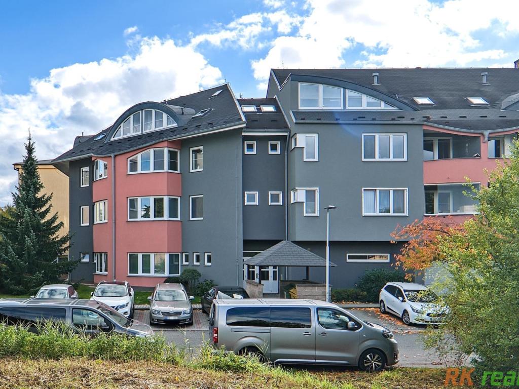 Pronájem bytu 2+kk 61 m2