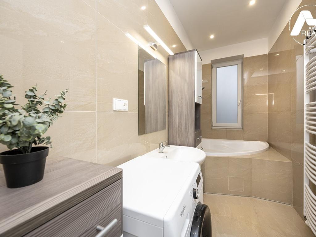 Pronájem bytu 2+kk 75 m2