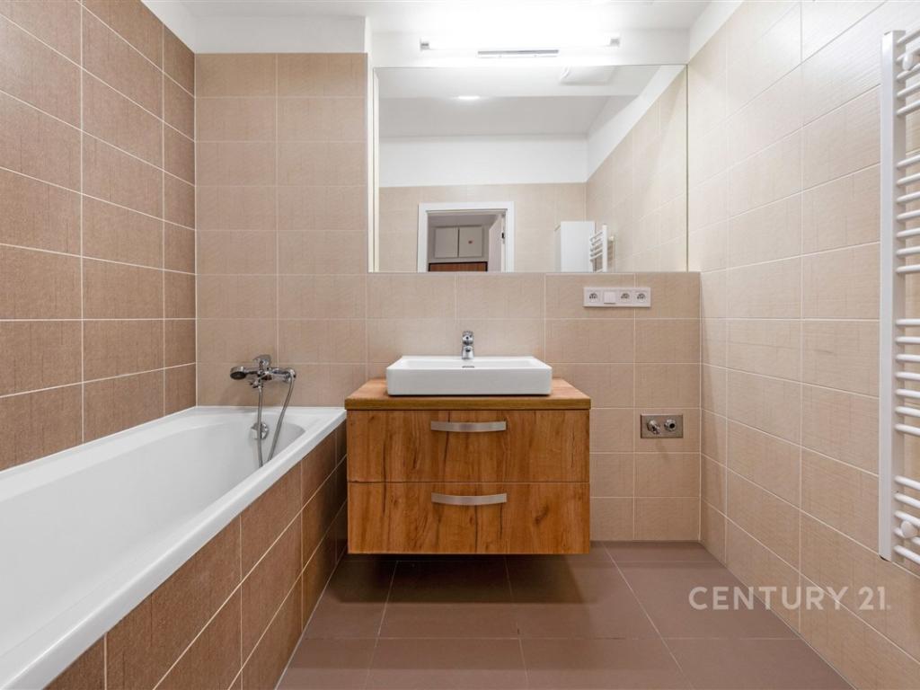 Pronájem bytu 3+kk 75 m2