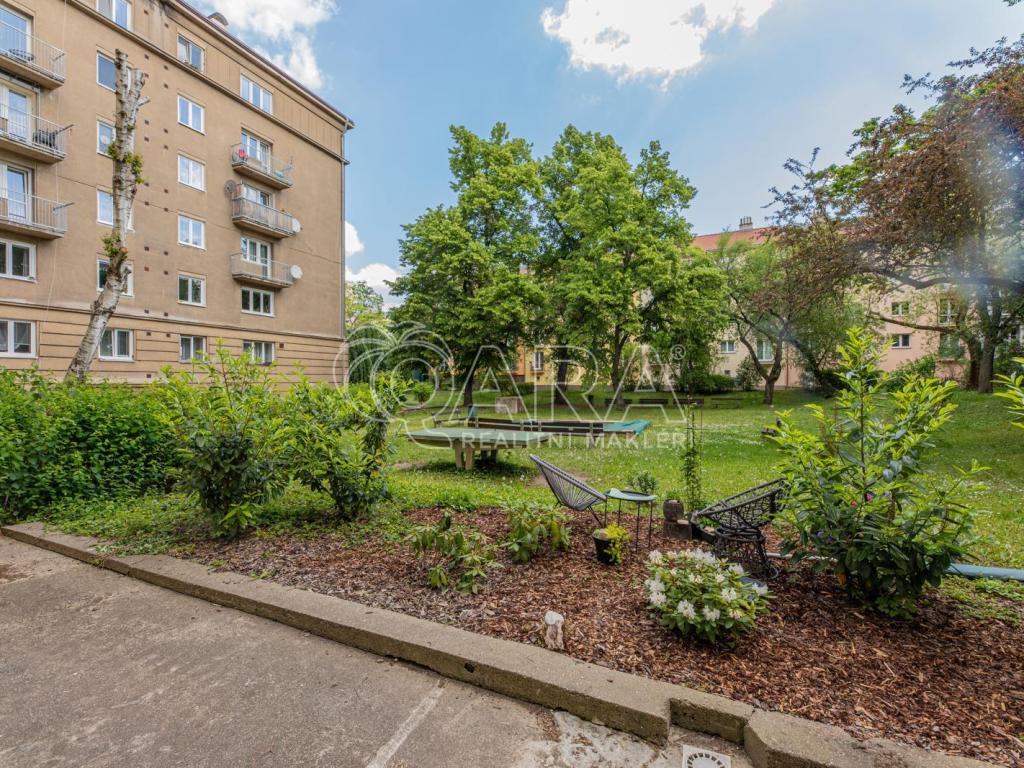 Pronájem bytu 1+kk 34 m2