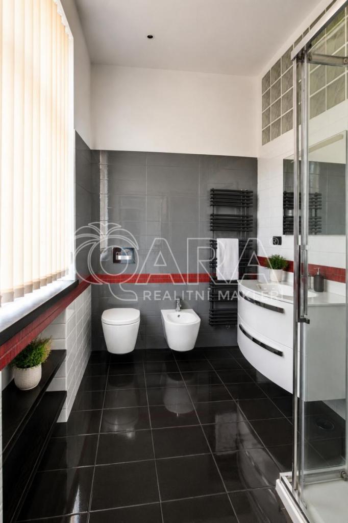 Prodej bytu 5+1 168 m2, Praha – náhled fotky 16