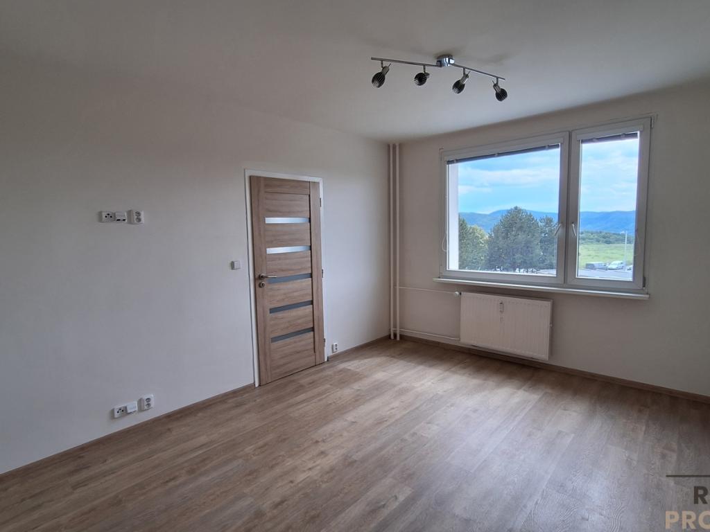 Pronájem bytu 1+1 32 m2
