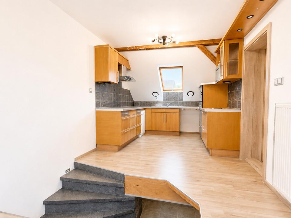 Pronájem bytu 2+1 58 m2
