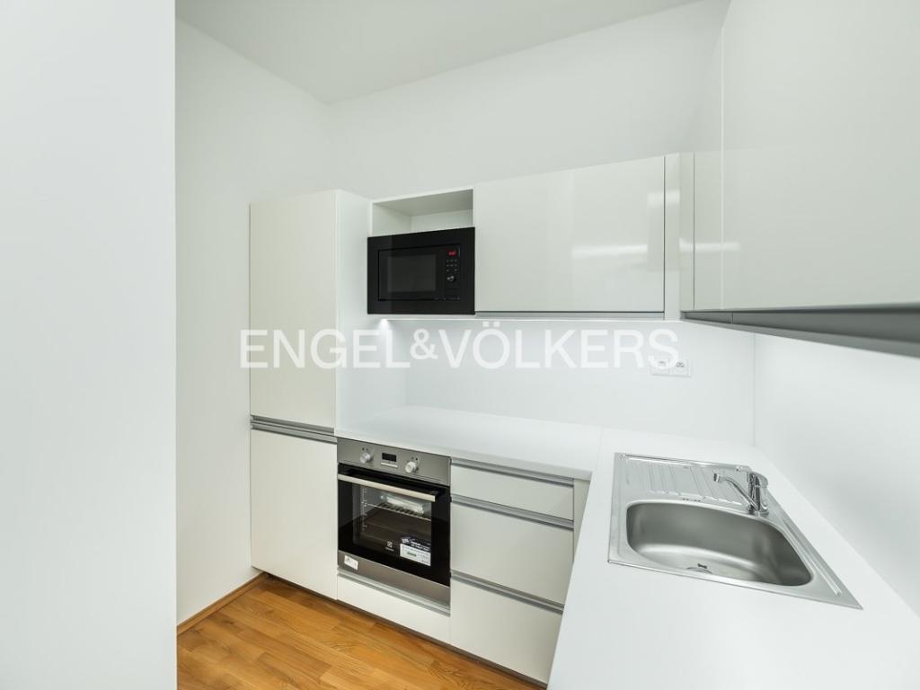 Pronájem bytu 2+kk 90 m2