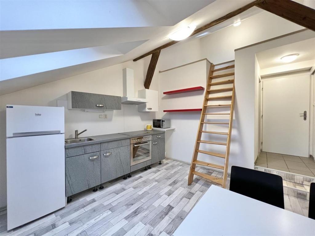 Pronájem bytu 2+kk 66 m2