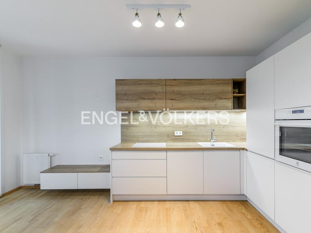 Pronájem bytu 2+kk 63 m2