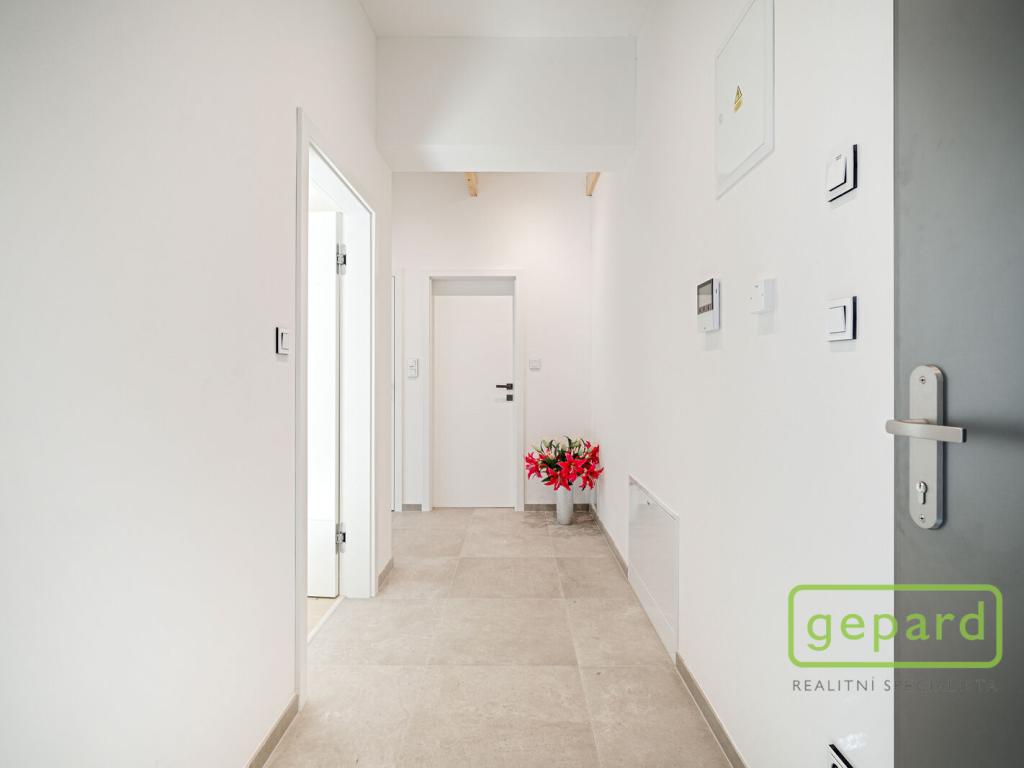 Prodej bytu 3+kk 92 m2, Praha – náhled fotky 13