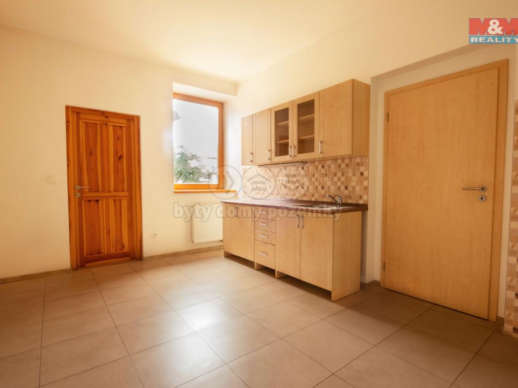 Pronajem bytu dům 235 m2