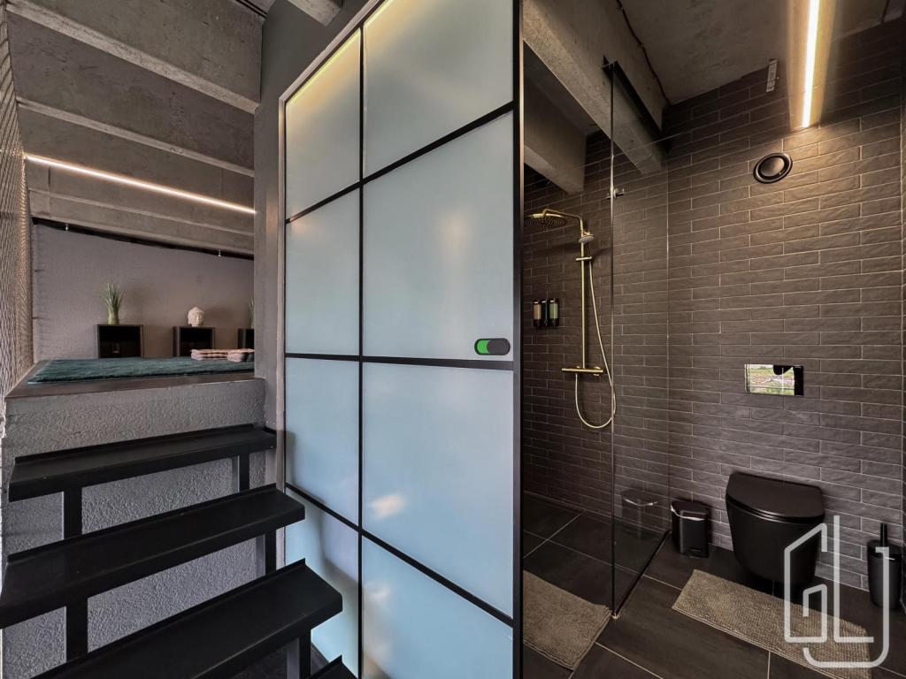 Pronájem bytu 2+kk 65 m2, Praha – náhled fotky 6