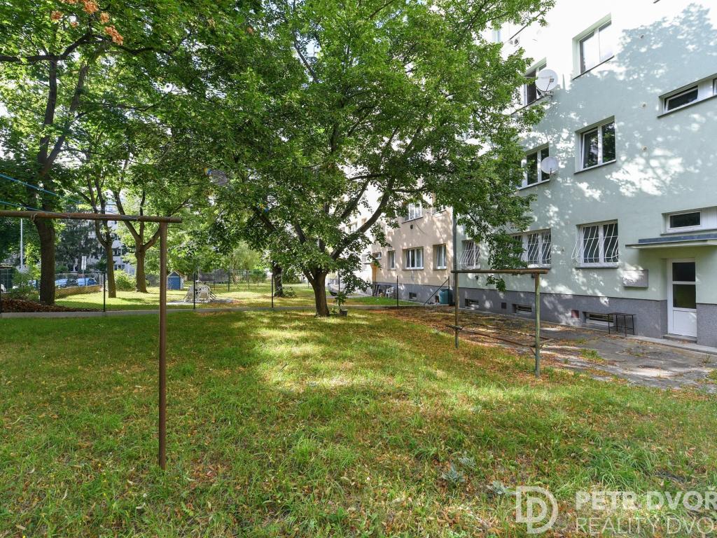 Prodej bytu 2+kk 40 m2, Praha – náhled fotky 15