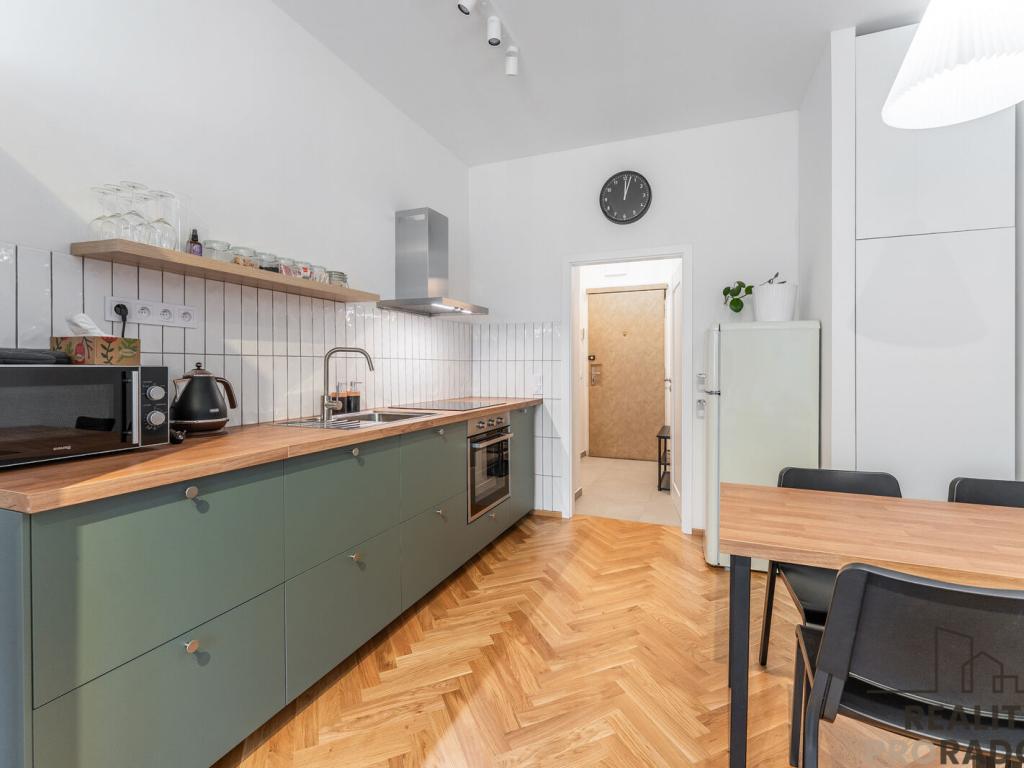 Prodej bytu 2+kk 40 m2, Praha – náhled fotky 3