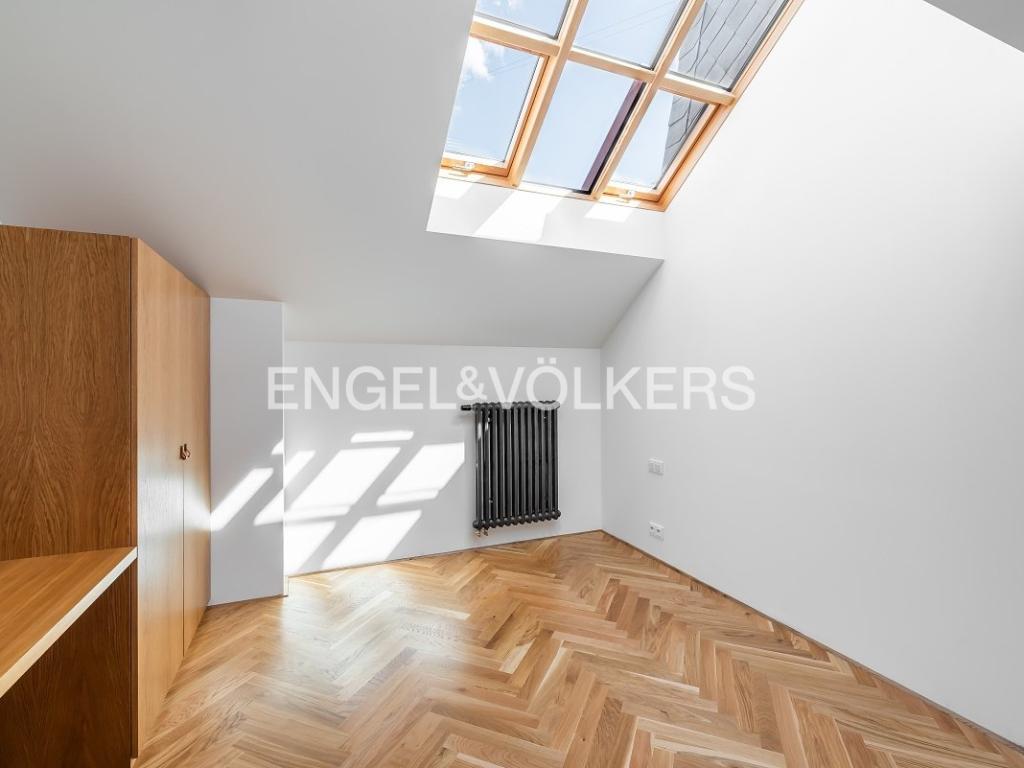 Pronájem bytu 2+kk 86 m2