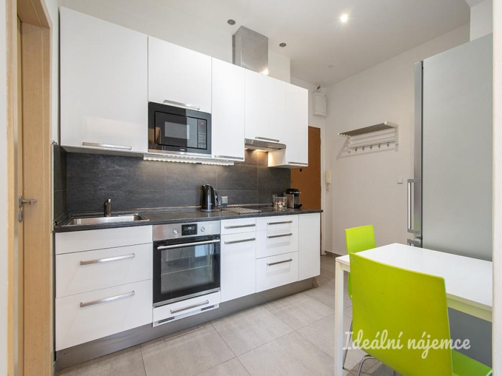 Pronájem bytu 2+kk 50 m2