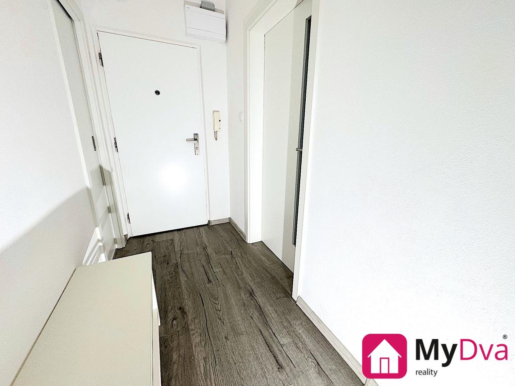 Pronájem bytu 1+1 32 m2