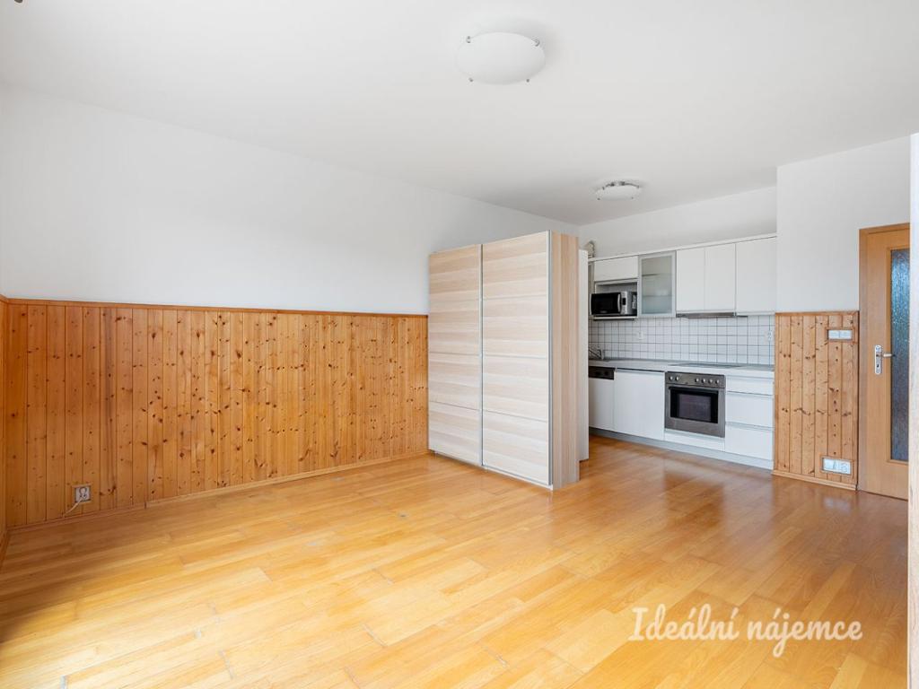 Pronájem bytu 2+kk 52 m2