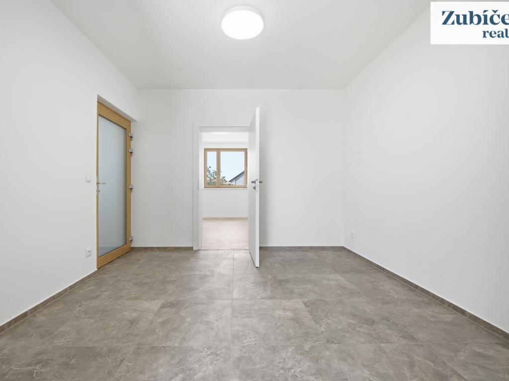 Prodej domu 140 m2, Kunovice – náhled fotky 17