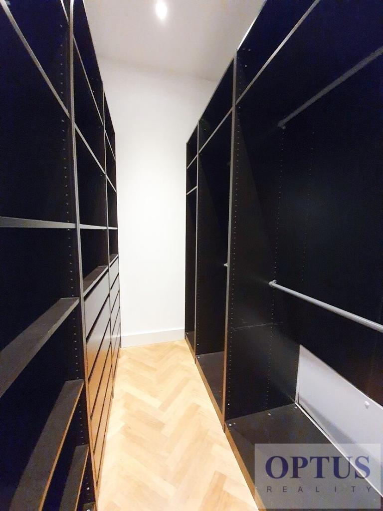 Pronájem bytu 5+kk 172 m2, Praha – náhled fotky 22