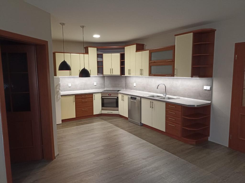 Pronajem bytu 2+kk 63 m2