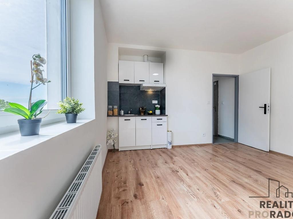 Pronájem bytu 1+kk 22 m2