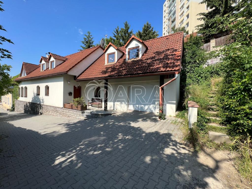 Prodej domu 322 m2